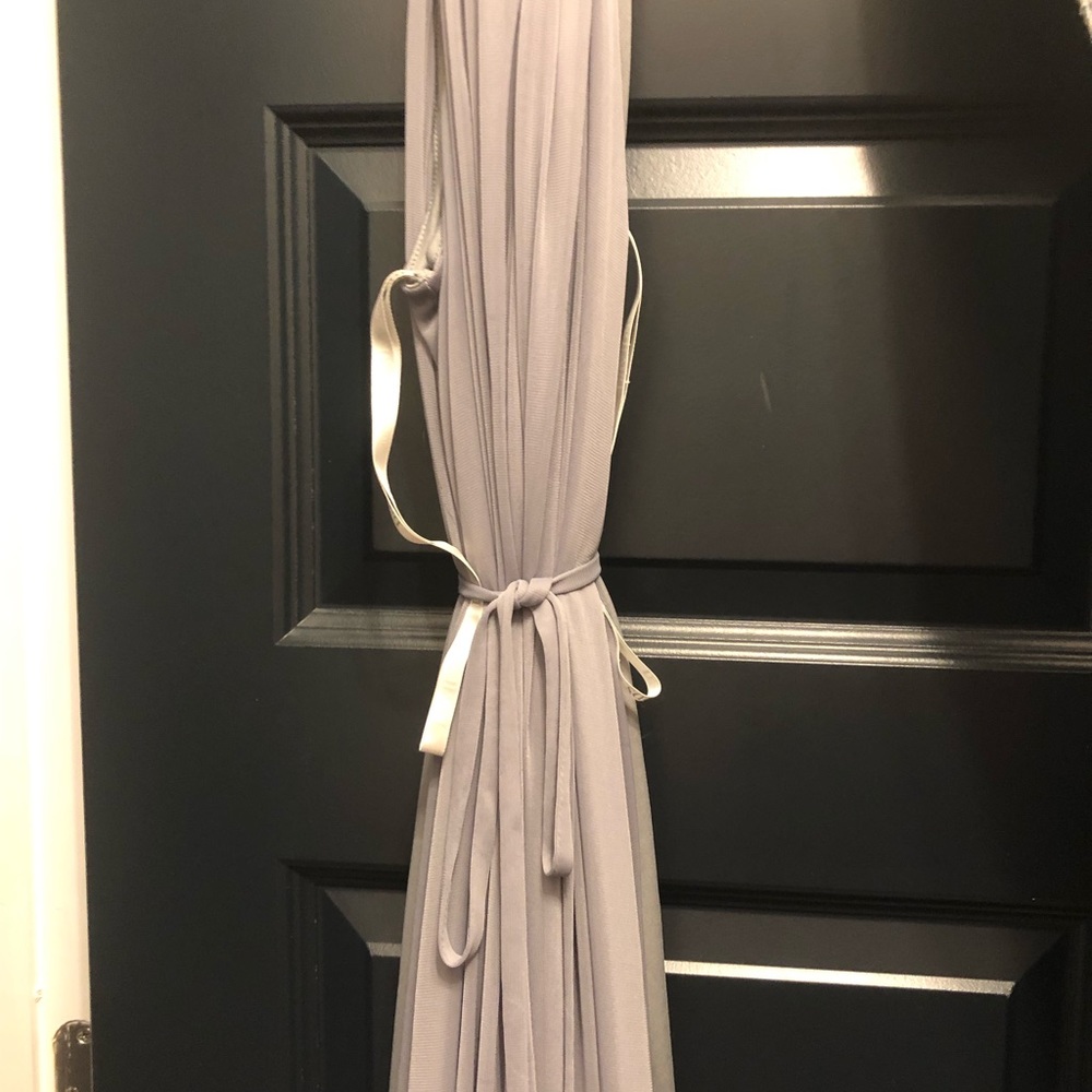 Once worn grey dress David’s bridal - Picture 3 of 4